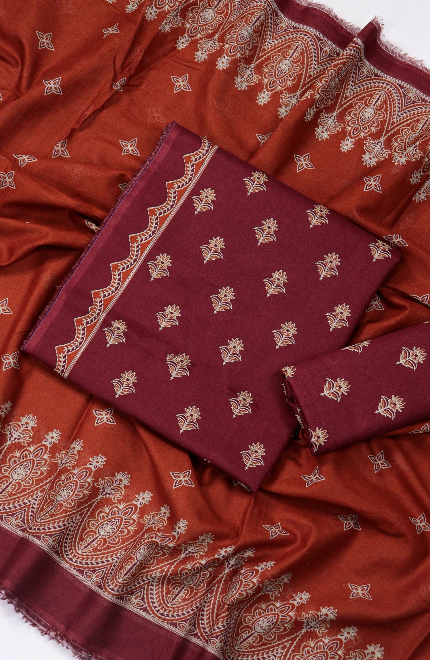 3 Piece Lawn Printed Mahroon UnStitched Suit I Bin Saeed